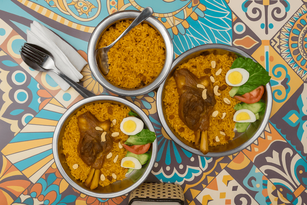 The restaurant's half-roasted chicken is exquisitely displayed in a bowl